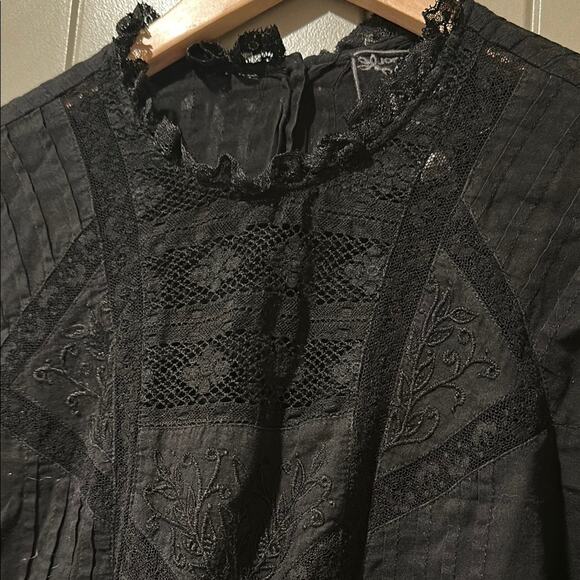 JOHNNY WAS Embroidered Tunic - Picture 2 of 7